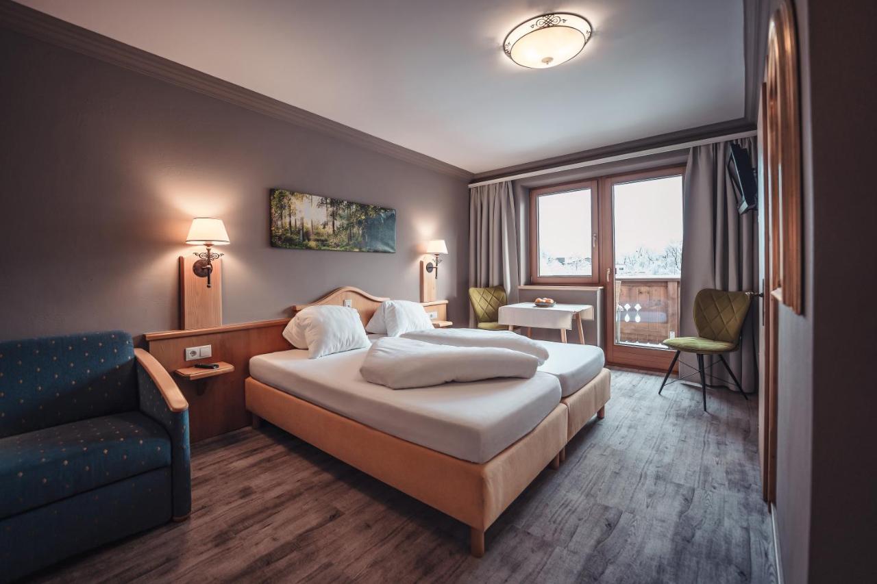 Hotel Schwaiger à Breitenbach am Inn Extérieur photo