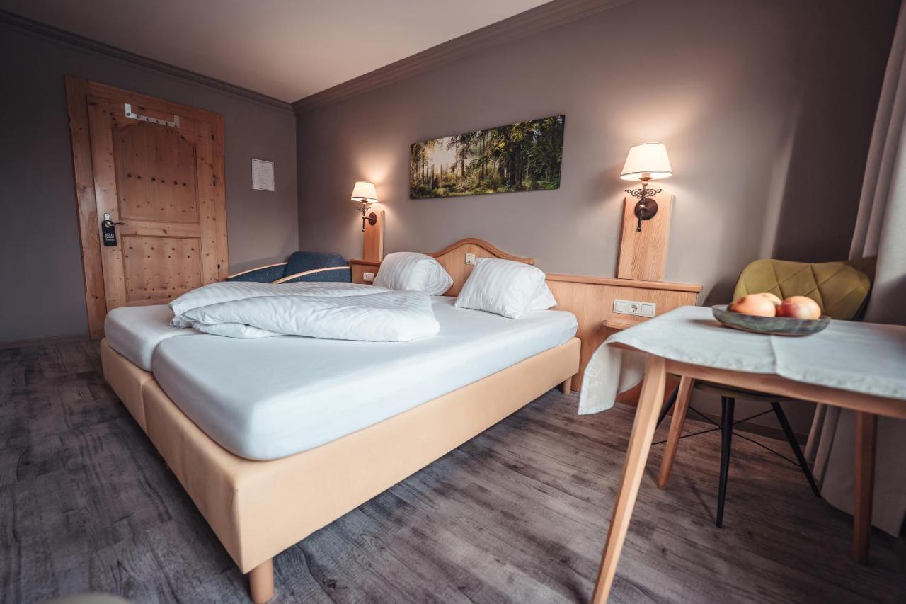 Hotel Schwaiger à Breitenbach am Inn Extérieur photo