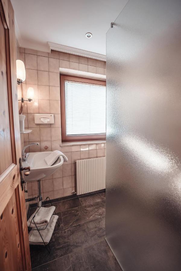 Hotel Schwaiger à Breitenbach am Inn Extérieur photo